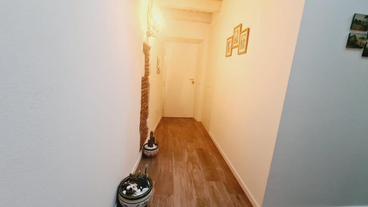 Lejlighed Trastevere Rome's Heart Charming & Cozy 2
